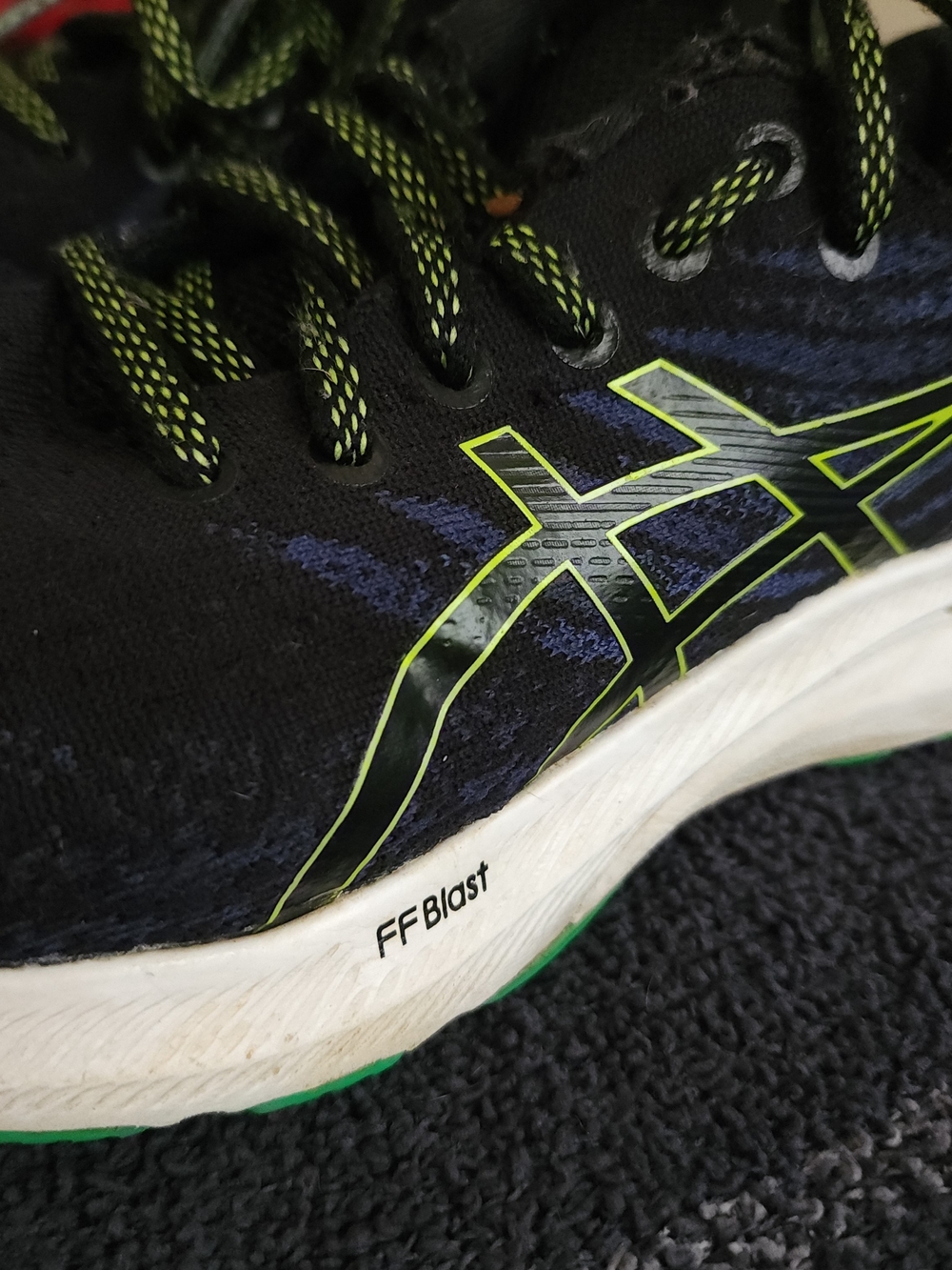 ASICS Boys Running Shoes - FF Blast Cushioning Size 3